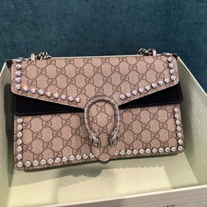 Gucci Dionysus Shoulder Bag